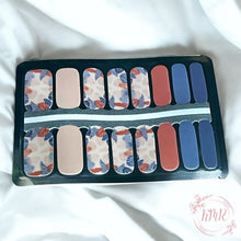 Load image into Gallery viewer, Bianca Nail Wrap