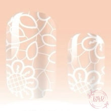 Load image into Gallery viewer, Elsie Nail Wrap