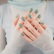 Load image into Gallery viewer, Nakia Basic Gel Nail Wrap