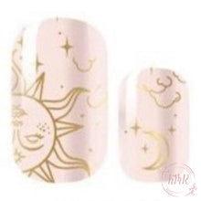 Load image into Gallery viewer, Yas Nail Wrap