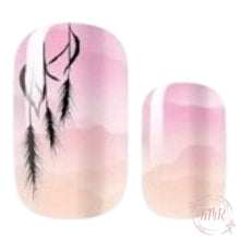 Load image into Gallery viewer, Beatrice Nail Wrap