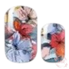 Load image into Gallery viewer, Rachelle Nail Wrap