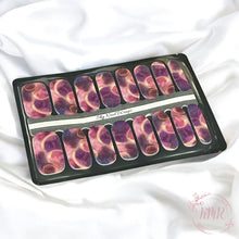 Load image into Gallery viewer, Sebastian Exclusive Nail Wrap