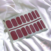 Load image into Gallery viewer, Rowan Nail Wrap