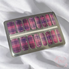 Load image into Gallery viewer, Yvette Nail Wrap