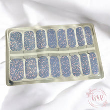 Load image into Gallery viewer, Aki Nail Wrap