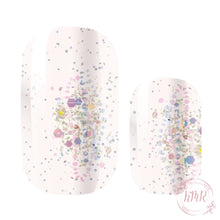 Load image into Gallery viewer, Golda Nail Wrap
