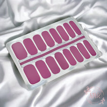 Load image into Gallery viewer, Calandra Nail Wrap