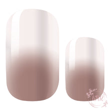 Load image into Gallery viewer, Delta Premier Gel Nail Wrap