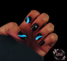 Load image into Gallery viewer, Saturnina Exclusive Nail Wrap