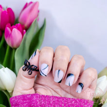 Load image into Gallery viewer, Sybil Exclusive Nail Wrap