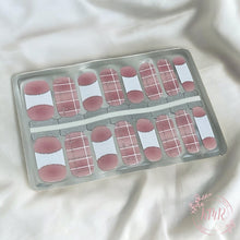 Load image into Gallery viewer, Emma Nail Wrap