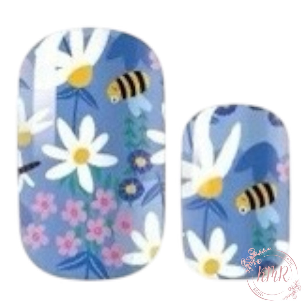 Lakshmi Nail Wrap