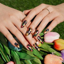 Load image into Gallery viewer, Seraphina Nail Wrap
