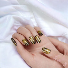 Load image into Gallery viewer, Renata Gel Nail Wrap (NG207)
