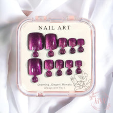 Load image into Gallery viewer, Izara Press-On Nails
