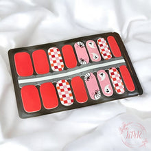 Load image into Gallery viewer, Zelie Nail Wrap
