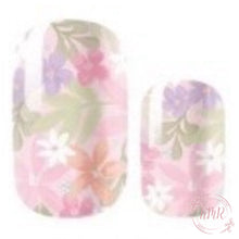 Load image into Gallery viewer, Aella Nail Wrap
