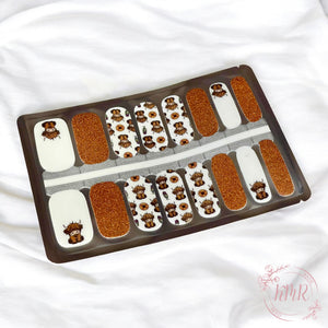 Hollyn Nail Wrap