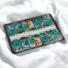 Load image into Gallery viewer, Soleil Nail Wrap
