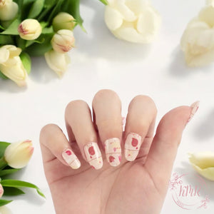 Pascal Petite Nail Wrap