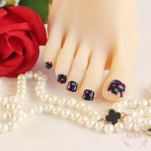 Load image into Gallery viewer, Clare Pedicure Nail Wrap
