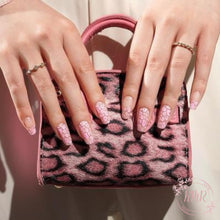 Load image into Gallery viewer, Kinsley Nail Wrap
