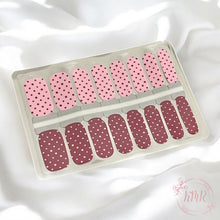 Load image into Gallery viewer, Josephine Nail Wrap

