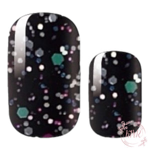 Pearl Nail Wrap